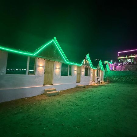 Hotel Lord Shiva Dimension Tosh Exterior foto